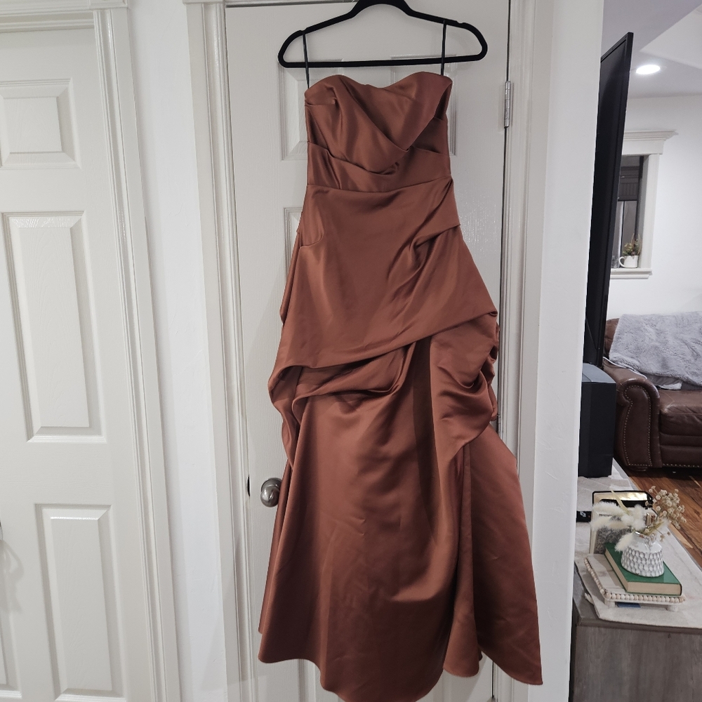 WTOO Gown Floor Length Brown Prom Homecoming Black Tie Gala Formal Dress XS